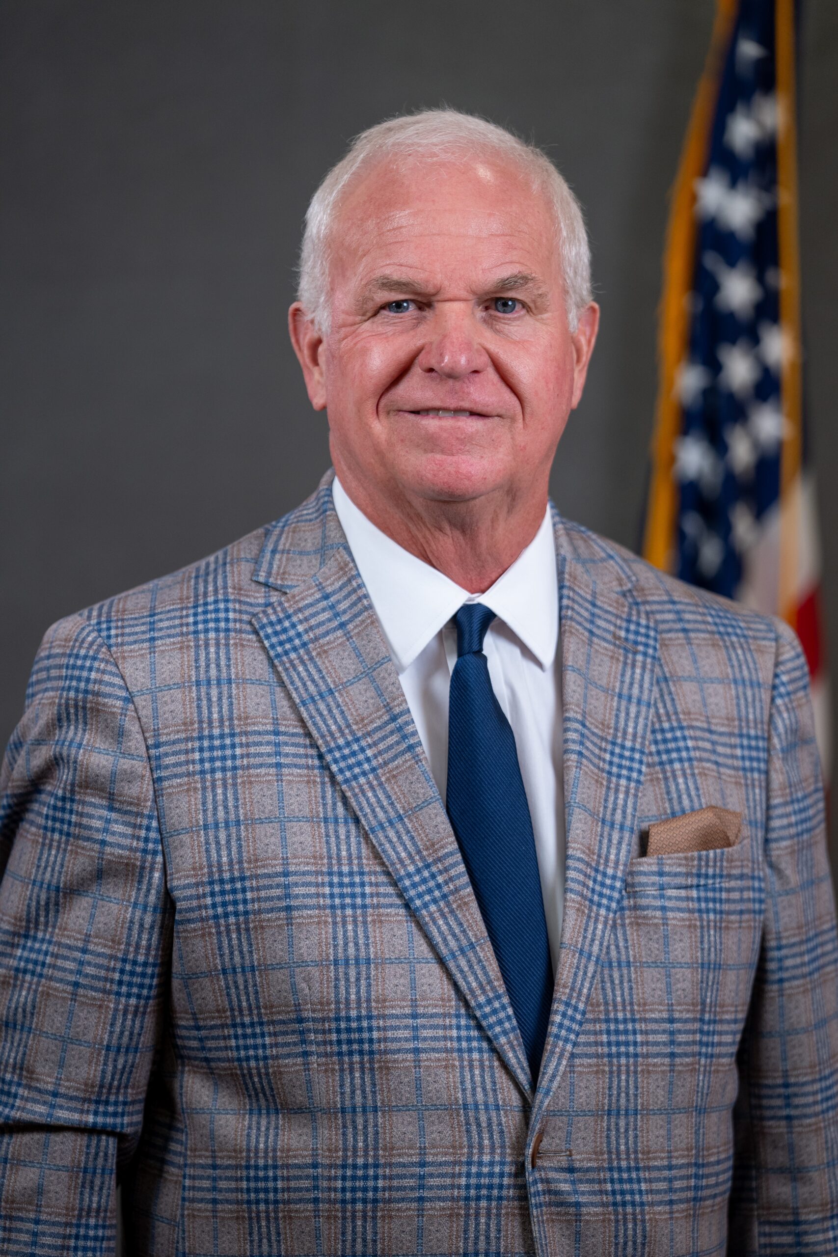 Dr. Don L. Weiss, Jr.